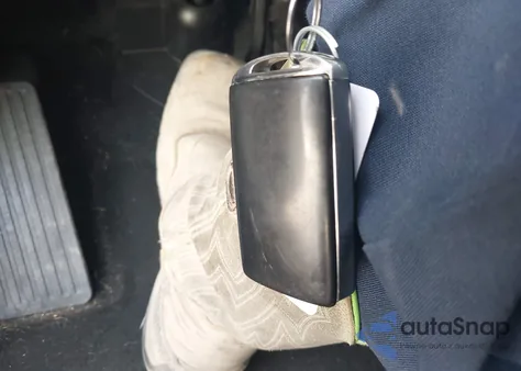 2019 Mazda Mazda3 Premium Package из США, поврежденный, VIN JM1BPBNM7K1134707